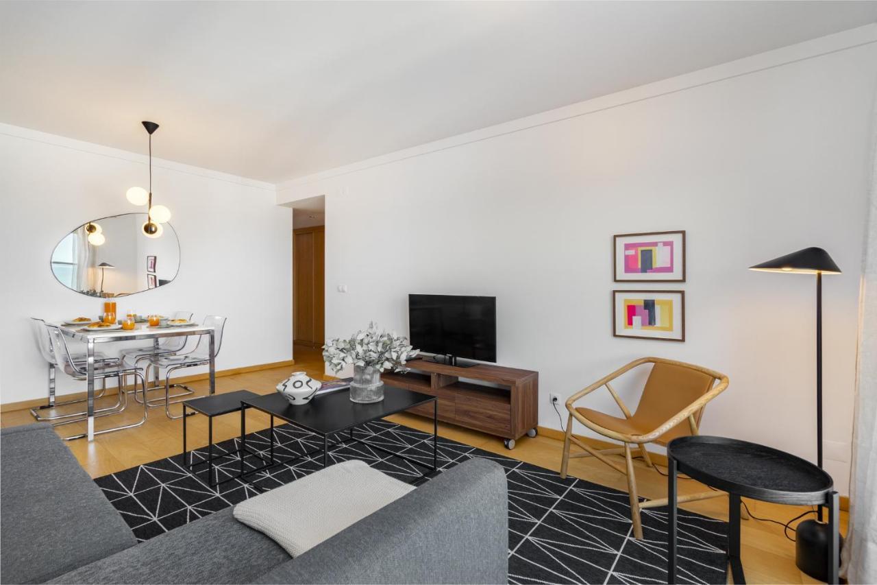 Appartement Whome Panoramic View With Elevator, Ac, Garage Perfect For Families & Business Travellers